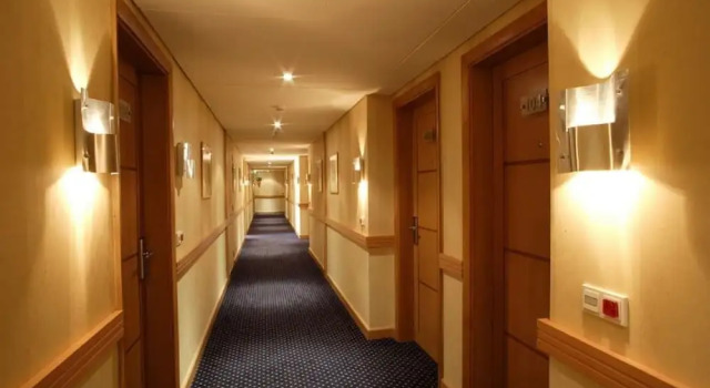 Safir Bhamdoun Hotel