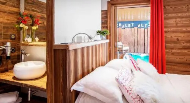 Fleur des Neiges Grand Bornand - OVO Network, Забронировать Отель Отели Ле-Гран-Борнан 5 звезд, 5*