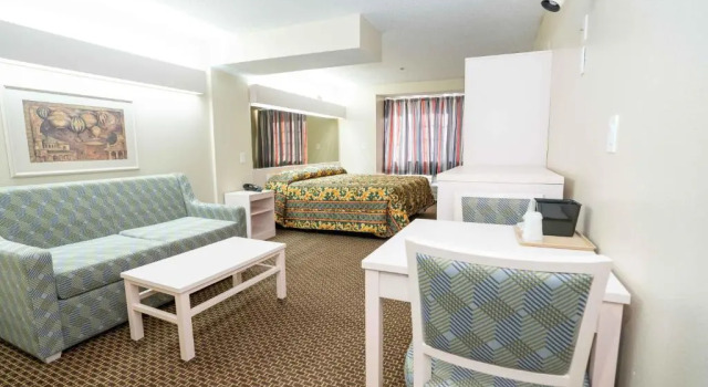 Номер Deluxe Red Roof Inn & Suites Euless - DFW Airport Southwest