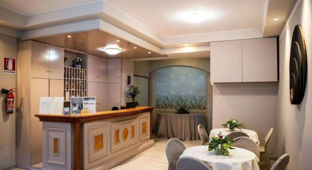 Hotel Astor, Foglalás Szálloda Piacenza 