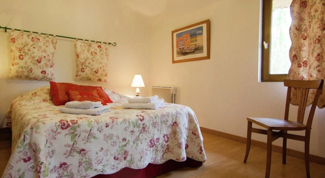Cottage in Bourgnac with Whirlpool, Забронировать Дом для отпуска Виллы White Perigord, Вилла