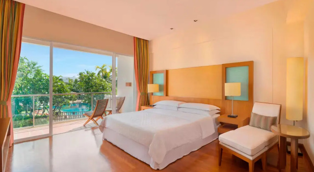 Шестиместный люкс с 2 комнатами с красивым видом из окна Sheraton Hua Hin Resort And Spa Hotel