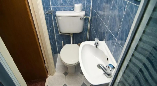 Трёхместный номер Standard Charlie Hotel