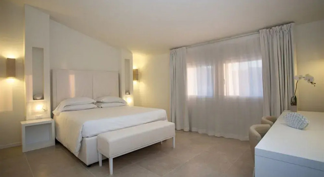 Baia Bianca Relais, Rezervovat Hotel Hotely v Elba s parkováním, Parkování