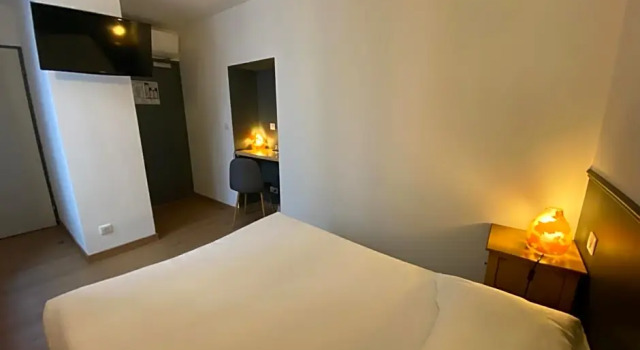 Ekonomiczny pokój Hotel Le Miredames