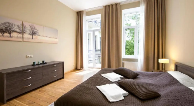 Апартаменты с 2 комнатами с балконом Отель Riga Lux Apartments - Ernesta