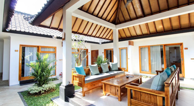 Villa Casablanca Surf Keramas, Rezervovat Vila Chaty v Bali, Chalupa