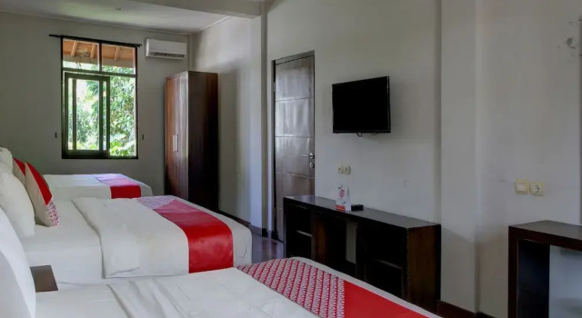 Номер Deluxe OYO 91300 Sunny Side Villa