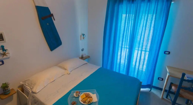 ControVento Rooms, Забронировать Отель Маргерита-ди-Савойя Апулия, рядом с Термальная лечебница «Маргерита-ди-Савойя»