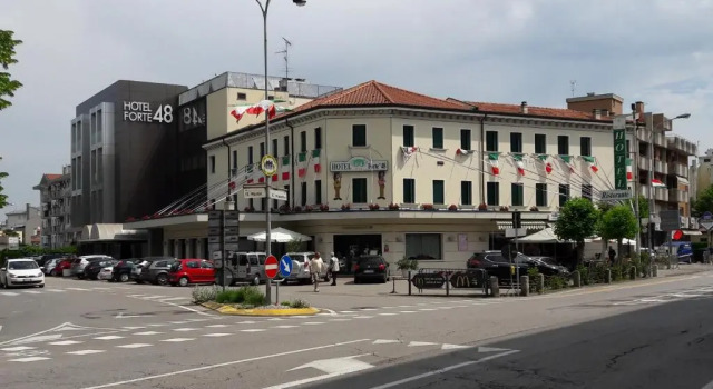 Hotel Forte del 48, Забронировать Отель Сан-Дона-ди-Пьяве Венето