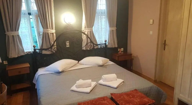 Guesthouse Selini, Book Hotel Asprangeloi 