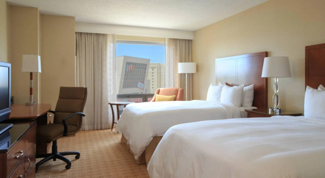 Четырёхместный номер Standard Gaithersburg Marriott Washingtonian Center