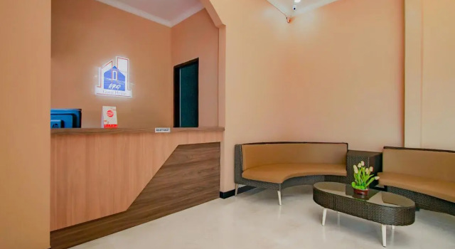 OYO 3909 Arg Guest House Syariah