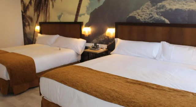 Четырёхместный номер Casual del Mar Málaga by Casual Hoteles