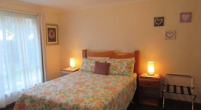 Sherwood View Accommodation, Book Hotel Latrobe Tasmania