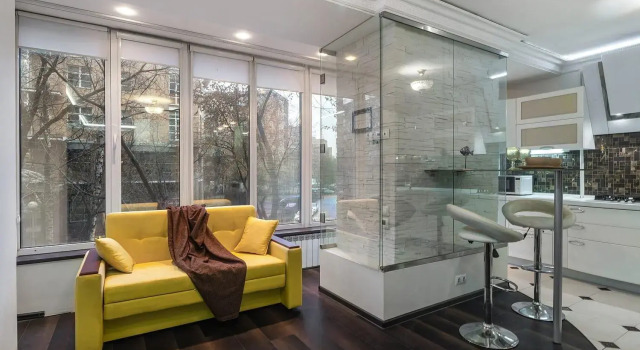 Designer 1-room apartment NEAR KIEVSKY train station, Prenota Appartamento Mosca Russia
