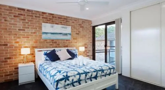 68 'Bay Parklands' , 2 Gowrie Ave - Aircon, Pool, Tennis Court, Communal Spa
