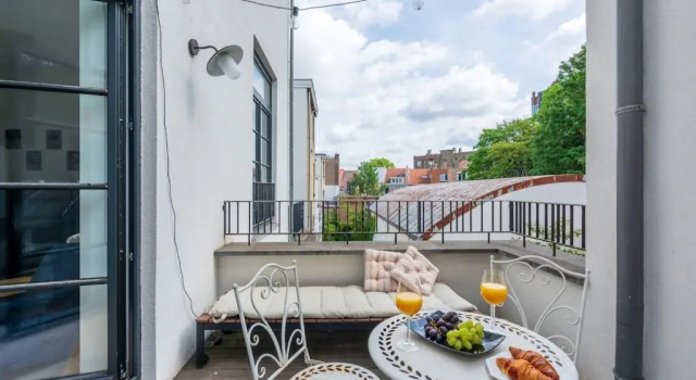 Vleurgat Terrasse Studio, Prenota Hotel Hotel a Flanders con parcheggio, Parcheggio