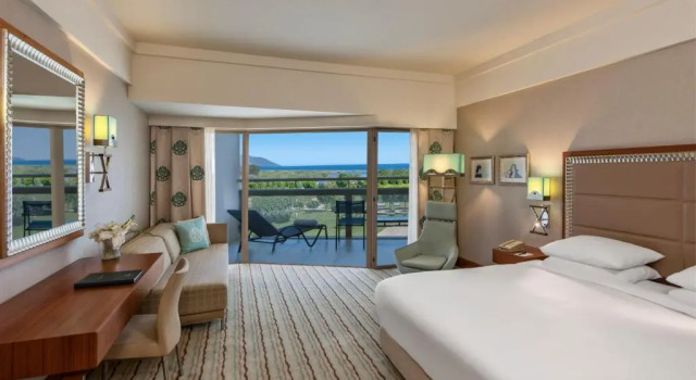 Двухместный номер Pool Access с видом на море Hilton Dalaman Sarigerme Resort & Golf