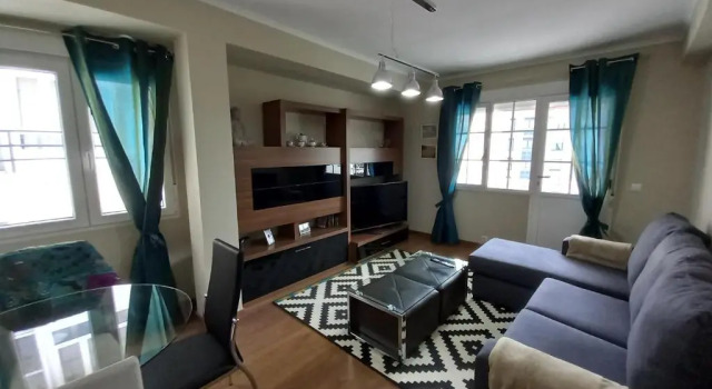 Precioso apartamento a 1 minuto de la playa, Prenota Appartamento Ribeira La Coruña