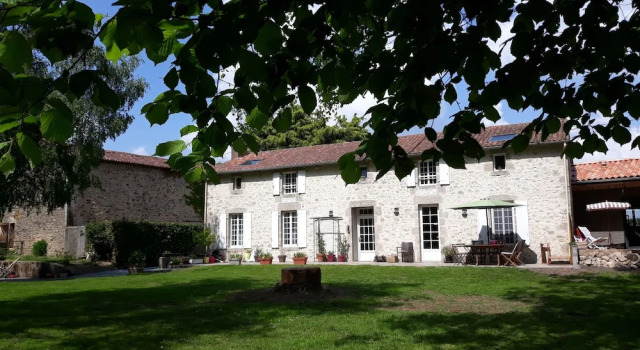 Le Domaine de la Lorien, Book Hotel Cirière Poitou-Charentes