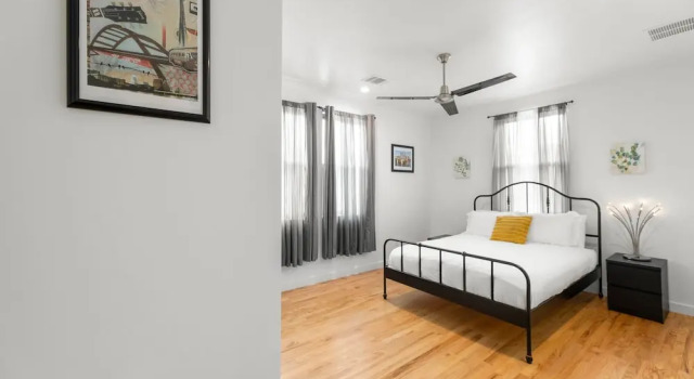 2-Bedroom East Austin Condo-Free Parking, Забронировать Апартаменты/квартира Апартаменты Остина, рядом с Texas Music Museum, Апартаменты/квартира