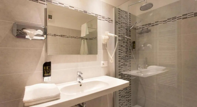 Номер Comfort Hotel Angelo