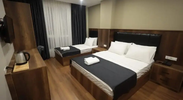 Bzn Ai̇rport Hotel, Varaa Hotelli Hotellit Marmara-alue pysäköinnillä, Pysäköinti