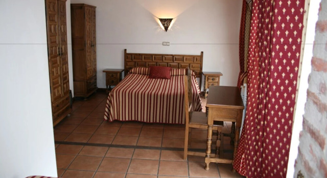 Hotel Rural La Enoteca, Забронировать Отель Фермоселье 