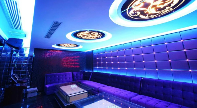 Taohuatanpan Holiday Hotel, Rezervasyon Otel Jingxian otoparklı oteller, Otopark