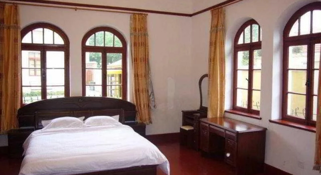 Beach Castle Hotel, Забронировать Отель Циндао Qingdao Region, рядом с Luxun Park