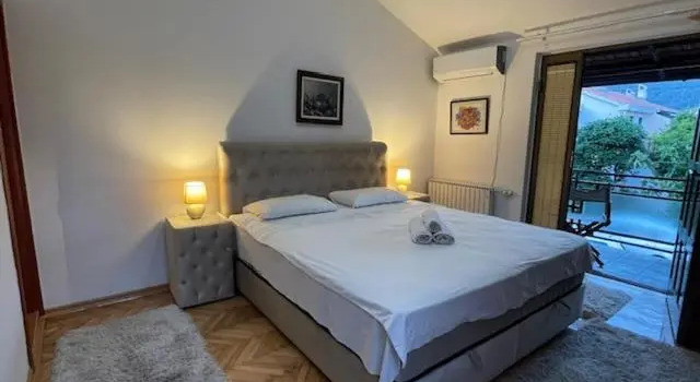 Apartment Ruzica, Book Apartment Cheap Hotels in Budva County