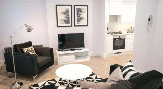 Clarendon Shaftesbury Mansions, Забронировать Отель Бизнес-отели Лондона, рядом с Театр Лондонский Колизей, 4* 5*