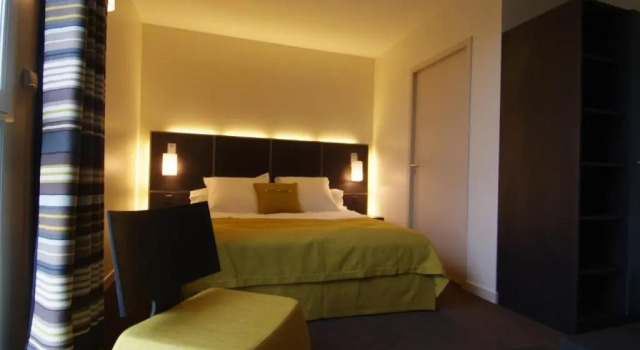 Двухместный номер Comfort The Originals Boutique, Hôtel Marytel, Montbrison