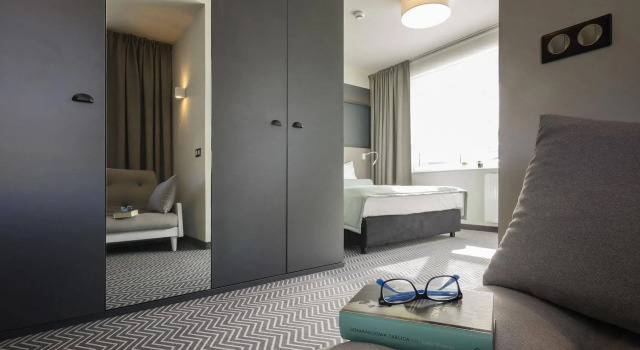 So Stay Hotel