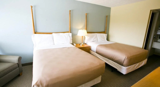 Star City Inn and Suites, Забронировать Отель Гров-Сити штат Огайо