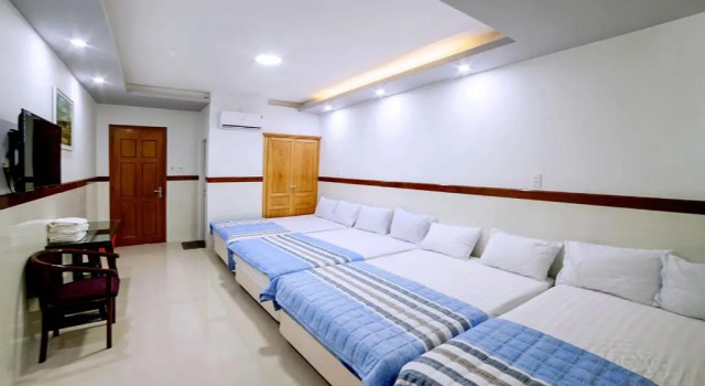 Семейный номер Standard Khách Sạn Quốc Cường-Dì Tám