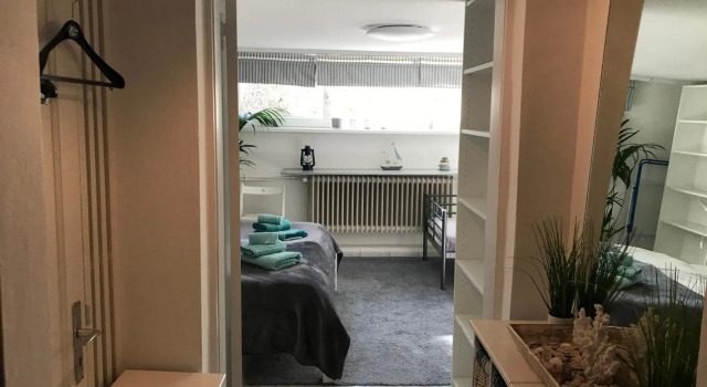 Nias Guesthouse, Забронировать Отель Райнбек земля Шлезвиг-Гольштейн, рядом с Культурный центр "Заксенвальд Форум"