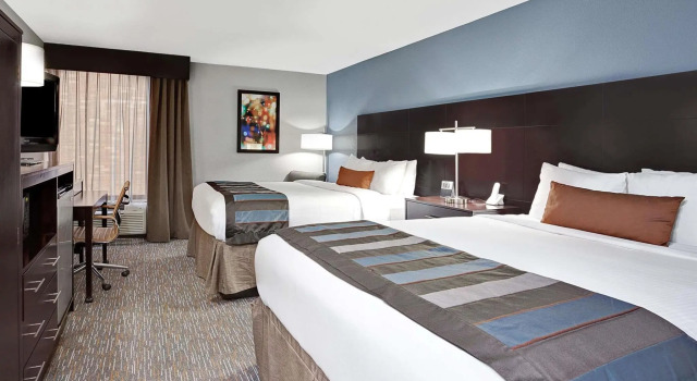 Номер Standard Spark by Hilton Richardson Dallas