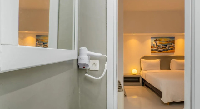 Номер Standard Central Fira Suites