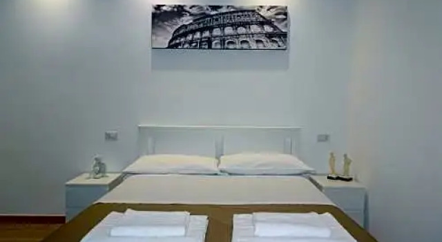 Domus Pascal, Prenota Hotel Trevi Roma