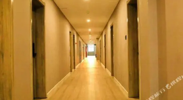 Yangling Jinghao Hotel, Prenota Hotel Yangling Shaanxi