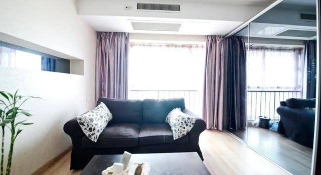 Sanmao Apartment Hotel(南京自由人酒店), Забронировать Апартаменты/квартира Цинь-Хуайн Нанкин, рядом с Xinjiekou Suning Life Square