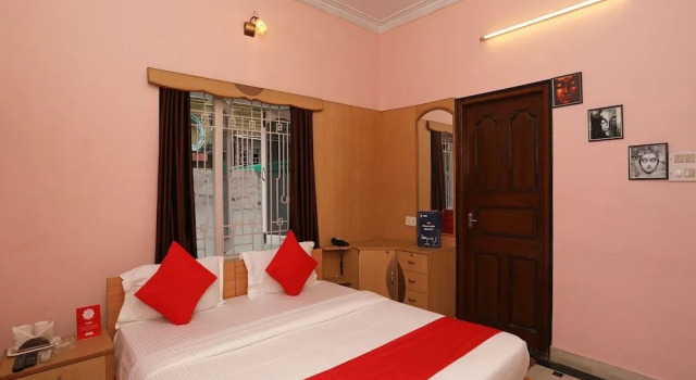 OYO 16495 Kolkata Inn, Reserva ahora Hotel Hoteles en Bengala Occidental con aparcamiento, Aparcamiento