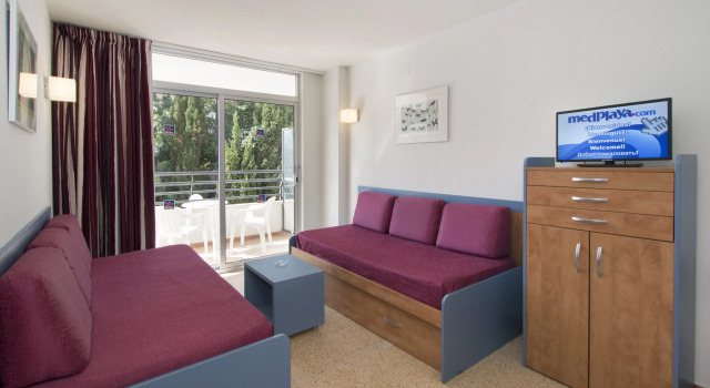 Medplaya Aparthotel Esmeraldas, Забронировать Апарт-отель Апарт-отели Тосса-де-Мар, рядом с Часовня Богоматери Сокорро, Апарт-отель