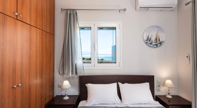 Апартаменты с 3 комнатами с видом на море Helenas Aparthotel , Scaleta