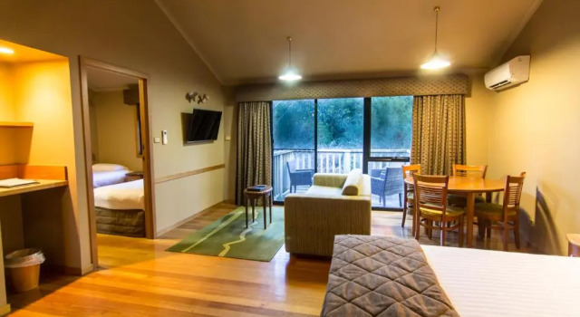 Кабина семейная Freycinet Lodge