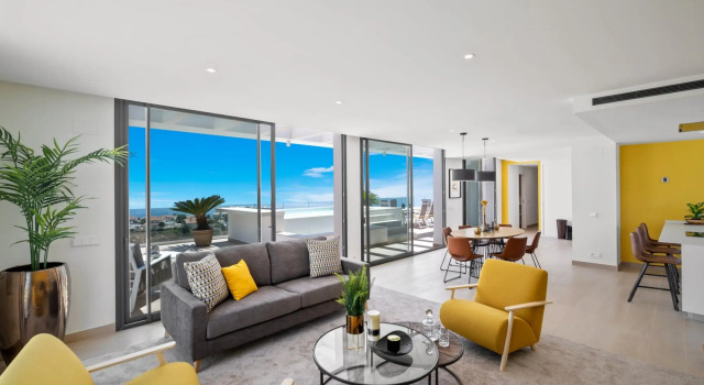 Yara In Fuengirola With 3 Bedrooms And 2 Bathrooms