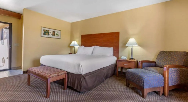 Люкс Best Western Cottonwood Inn