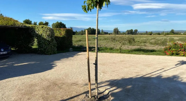 Location gîte campagne en Provence - Vaucluse, Prenota Hotel Hotel a Alvernia con parcheggio, Parcheggio